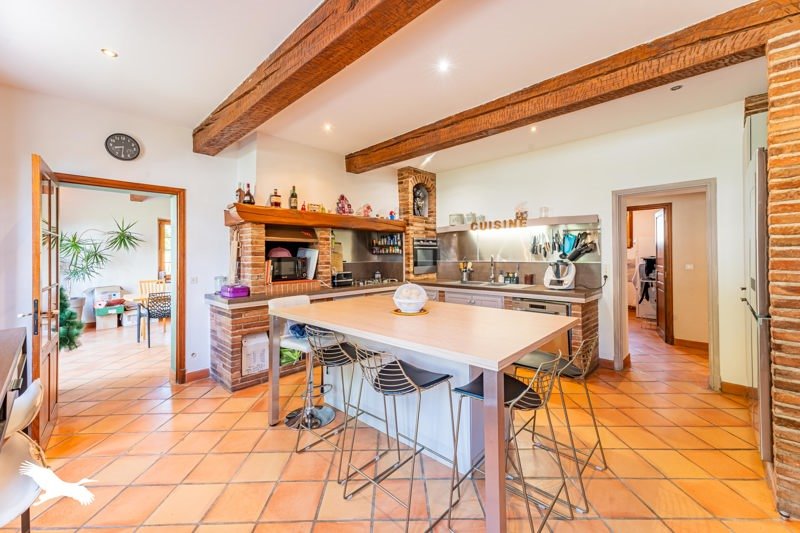 Vente Maison CARBONNE - 6 pièces -260 m² - (31390)