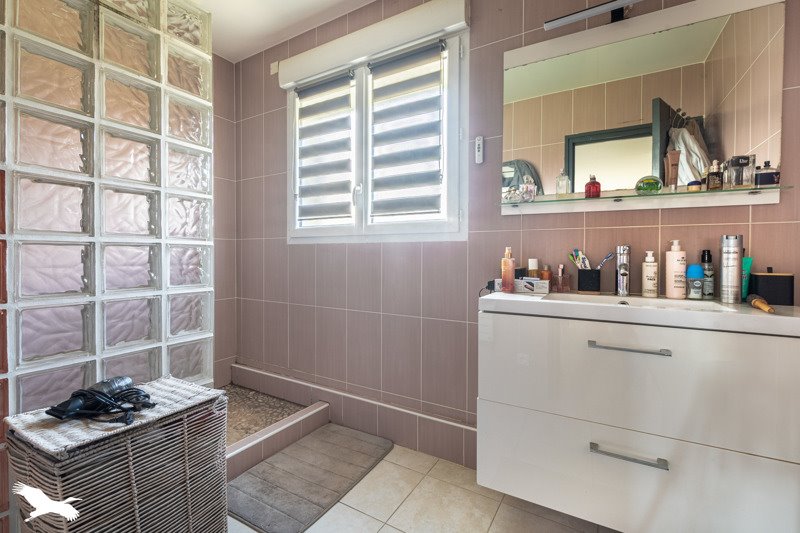 Vente Maison ST LEONARD DE NOBLAT - 8 pièces -235 m² - (87400)