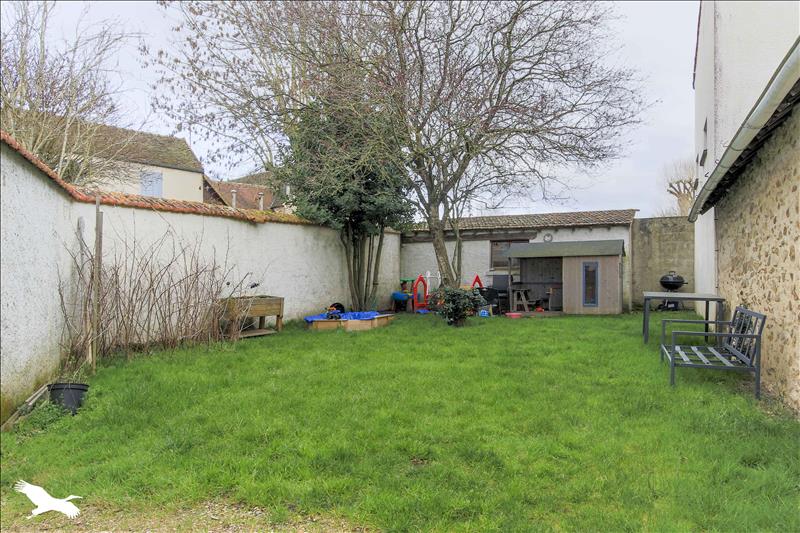 Vente Maison AUTOUILLET - 6 pièces -111 m² - (78770)