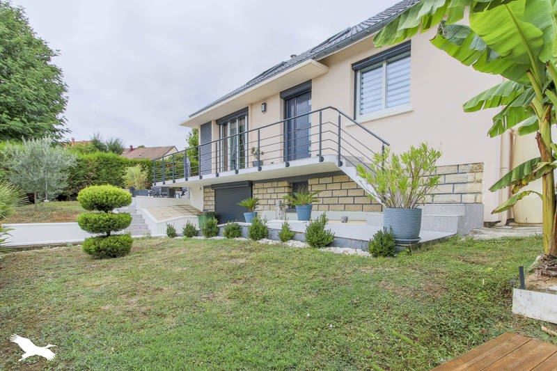 Vente Maison BEYNES - 6 pièces -125 m² - (78650)