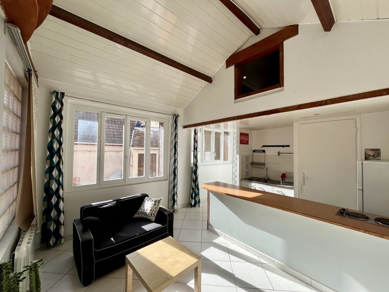 Vente Appartement BEYNES - 1 pièce -24 m² - (78650)