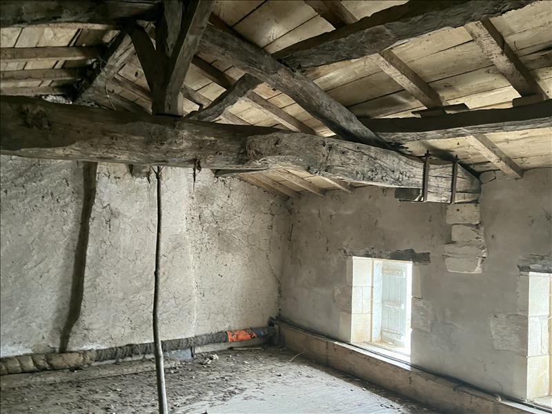 Vente Maison CHAMPAGNOLLES - 4 pièces -117 m² - (17240)