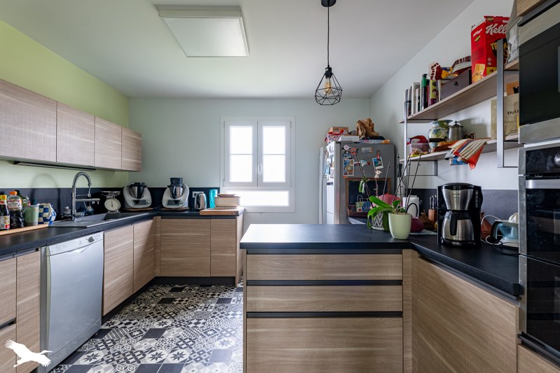 Vente Maison MARIGNAC - 8 pièces -201 m² - (17800)