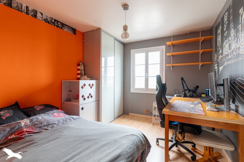 Vente Maison MARIGNAC - 8 pièces -201 m² - (17800)