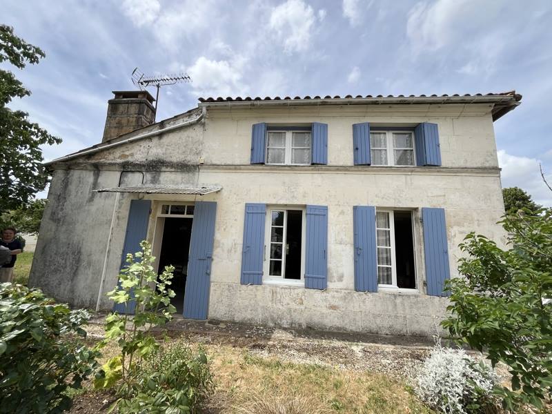 Vente Maison ST QUANTIN DE RANCANNE - 4 pièces -99 m² - (17800)