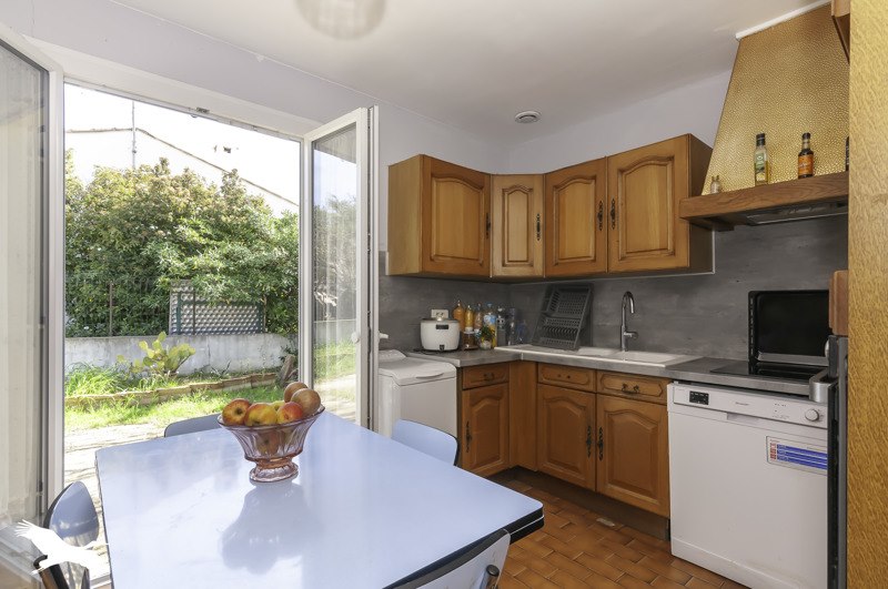 Vente Maison MONTPEYROUX - 4 pièces -86 m² - (34150)