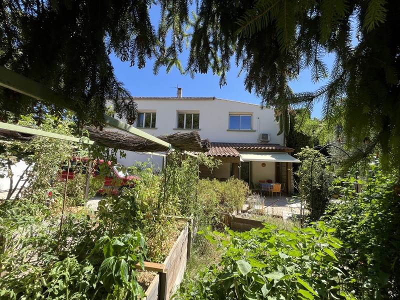 Maison 6 pièces 180 m² · à Saint-André-de-Sangonis · 180 m² · 520 000 €