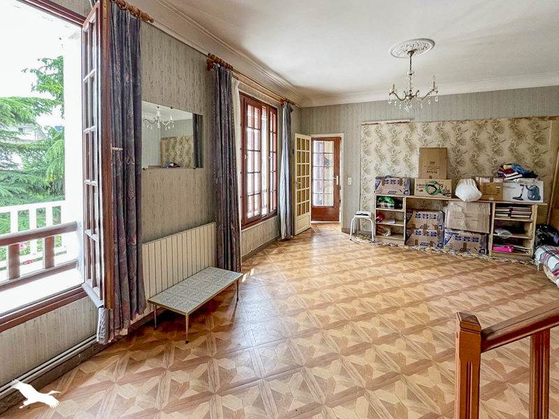 Vente Maison POISSY - 7 pièces -231 m² - (78300)