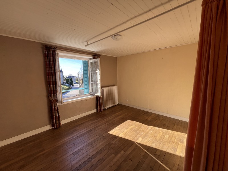 Vente Maison CHAUMEIL - 3 pièces -60 m² - (19390)