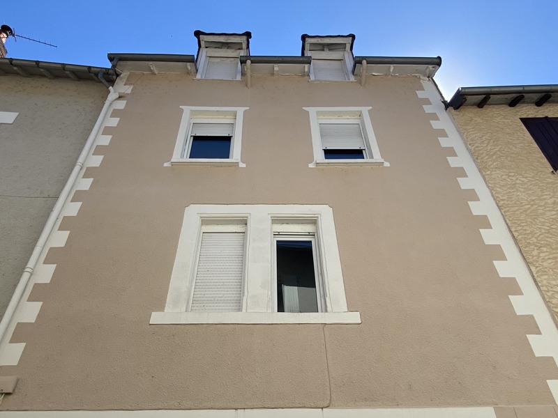 Vente Immeuble LAGUENNE SUR AVALOUZE - -  128 m² - (19150)
