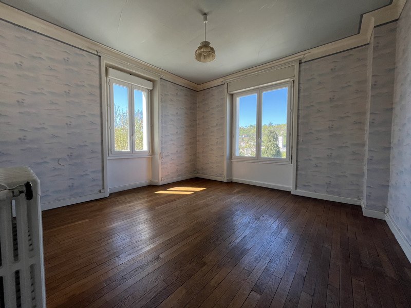 Vente Maison TULLE - 11 pièces -177 m² - (19000)