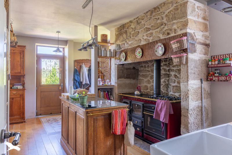 Vente Maison GIMEL LES CASCADES - 7 pièces -163 m² - (19800)