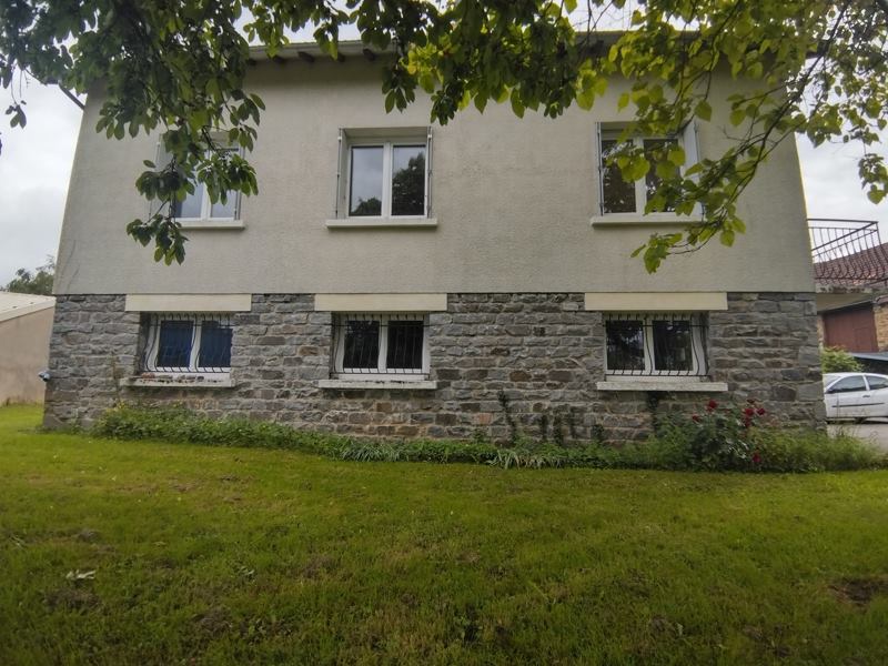 Vente Maison CHAMEYRAT - 5 pièces -114 m² - (19330)