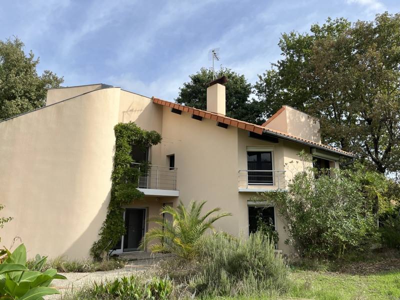 Vente Maison CESTAS - 5 pièces -123 m² - (33610)
