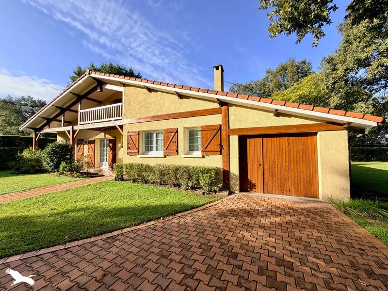 Vente Maison CESTAS - 7 pièces -120 m² - (33610)
