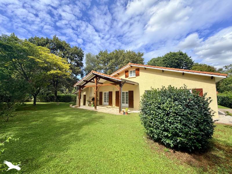 Vente Maison CESTAS - 7 pièces -120 m² - (33610)