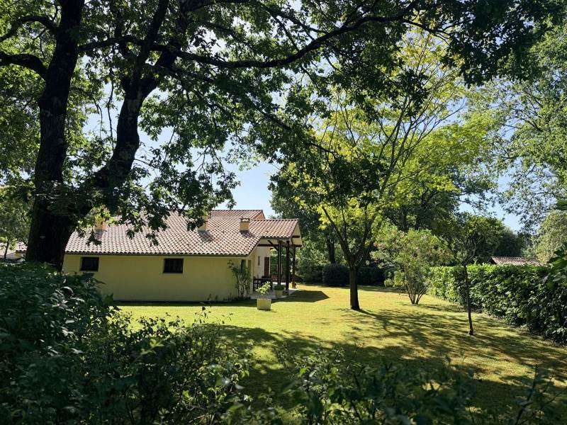 Vente Maison CESTAS - 7 pièces -120 m² - (33610)