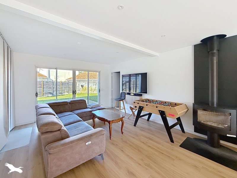 Vente Maison Cestas - 7 pièces -180 m² - (33610)