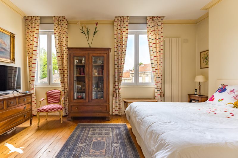 Vente Maison BORDEAUX - 6 pièces -170 m² - (33000)