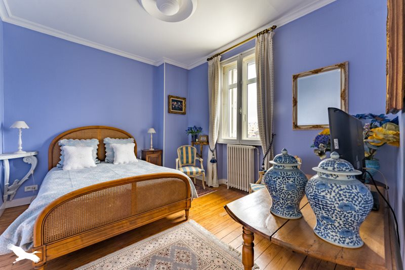 Vente Maison BORDEAUX - 6 pièces -170 m² - (33000)