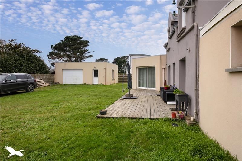 Vente Maison PLOUDALMEZEAU - 5 pièces -120 m² - (29830)