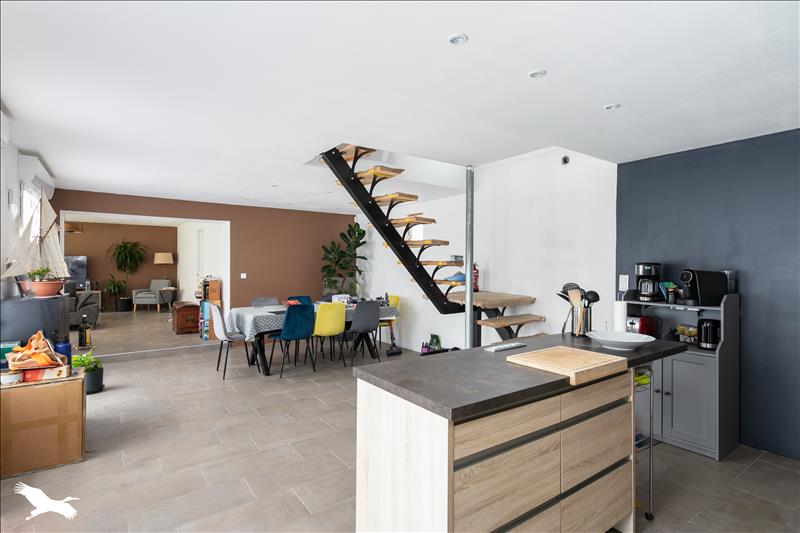 Vente Maison PLOUDALMEZEAU - 5 pièces -120 m² - (29830)