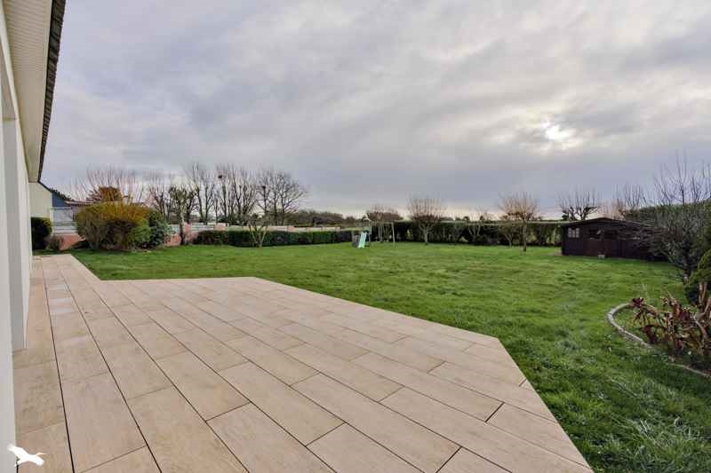 Vente Maison PLOUGUIN - 7 pièces -132 m² - (29830)