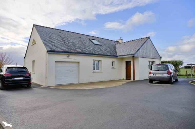 Vente Maison PLOUGUIN - 7 pièces -132 m² - (29830)