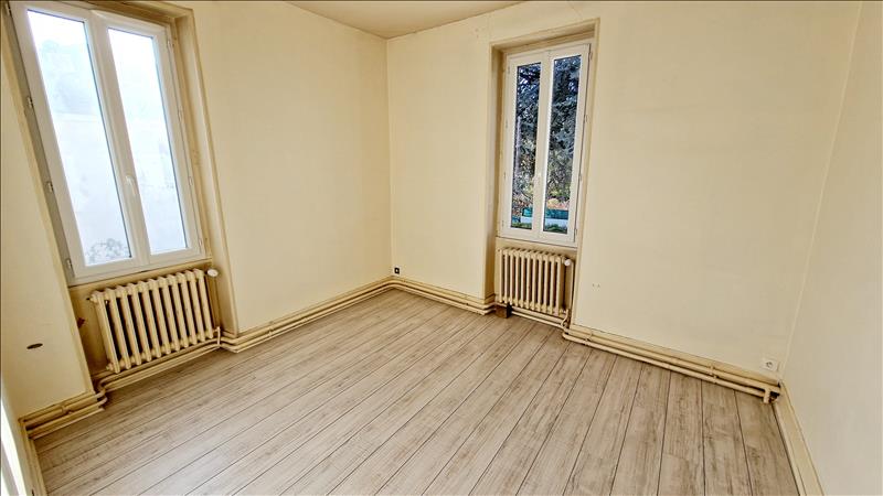 Vente Maison CAHORS - 8 pièces -168 m² - (46000)