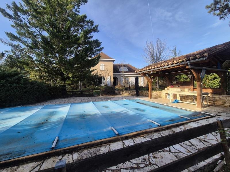 Vente Maison CAHORS - 7 pièces -189 m² - (46000)