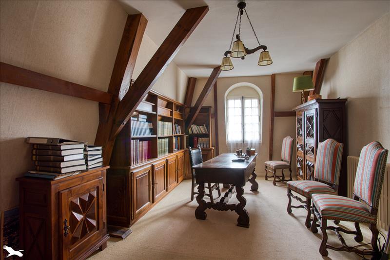 Vente Maison GOURDON - 11 pièces -231 m² - (46300)