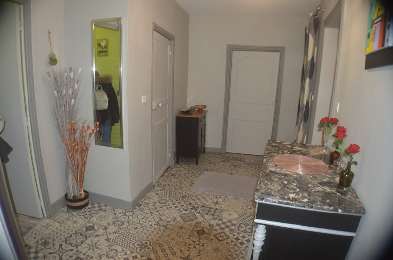 Vente Appartement GOURDON - 4 pièces -96 m² - (46300)