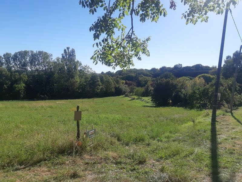Vente Terrain Le Vigan-en-quercy - -1495 m² - (46300)
