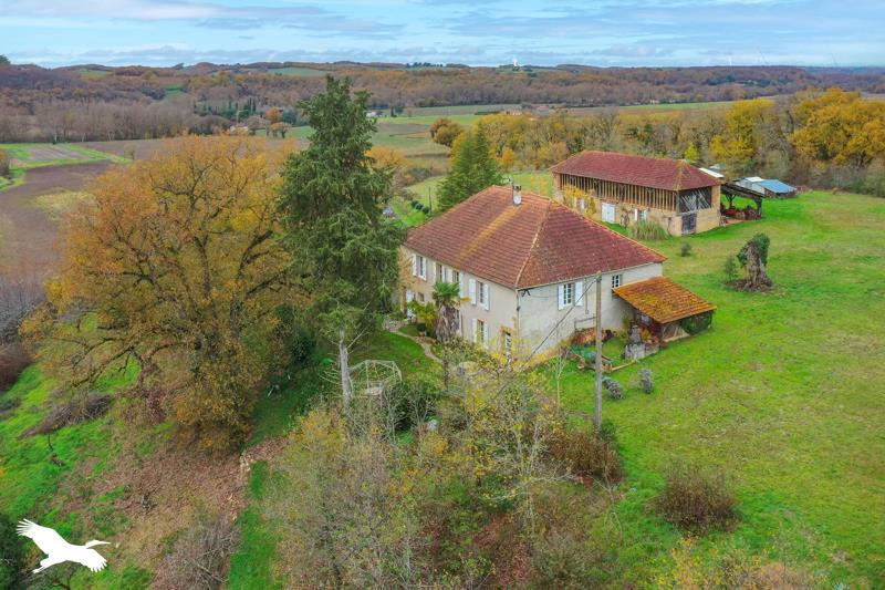 Vente Maison MIRANDE - 7 pièces -160 m² - (32300)