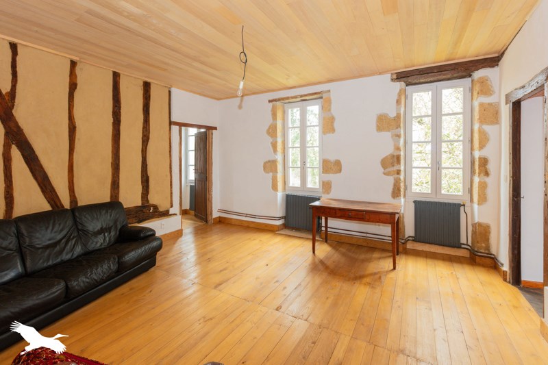 Vente Maison MIRANDE - 7 pièces -160 m² - (32300)