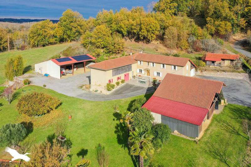 Vente Maison MASSEUBE - 7 pièces -198 m² - (32140)
