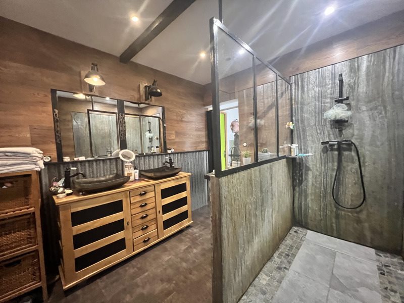 Vente Maison SARRIAC BIGORRE - 2 pièces -114 m² - (65140)