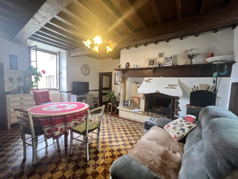Vente Maison AUX AUSSAT - 6 pièces -240 m² - (32170)