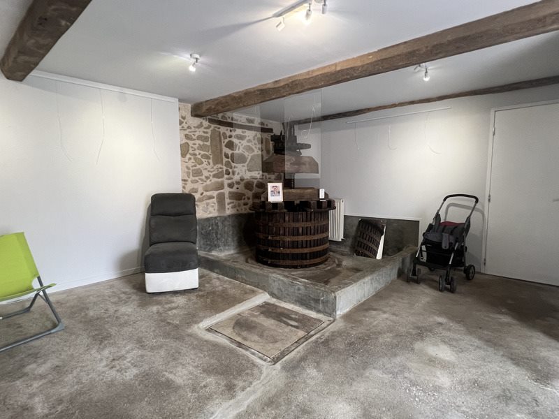 Vente Maison AUX AUSSAT - 6 pièces -240 m² - (32170)