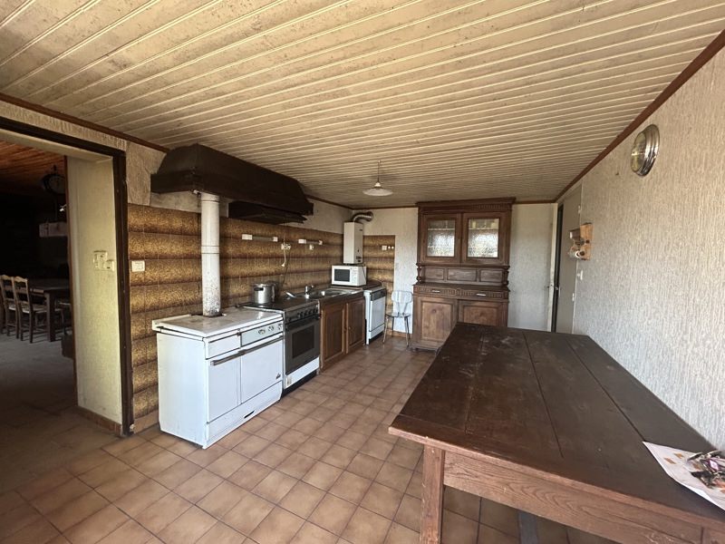 Vente Maison VARETZ - 6 pièces -137 m² - (19240)