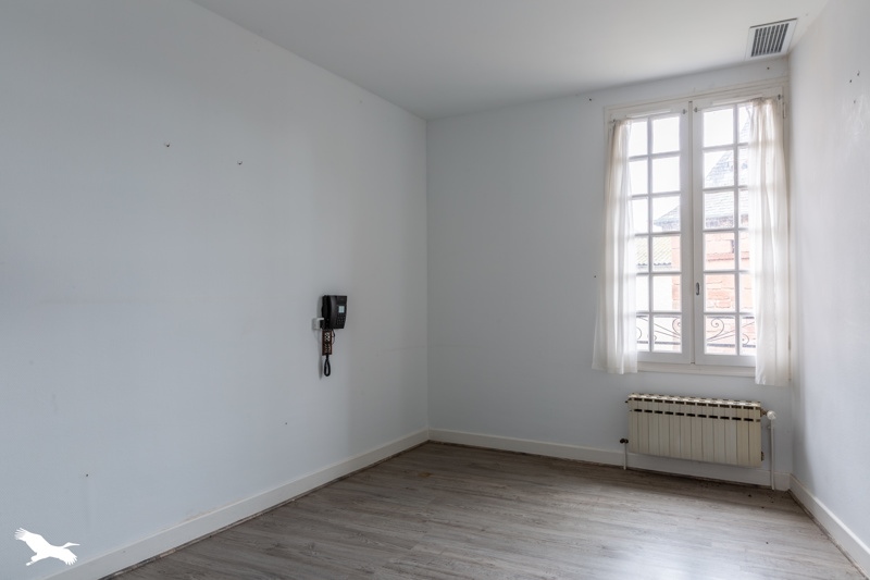 Vente Maison VARETZ - 24 pièces -1 100 m² - (19240)