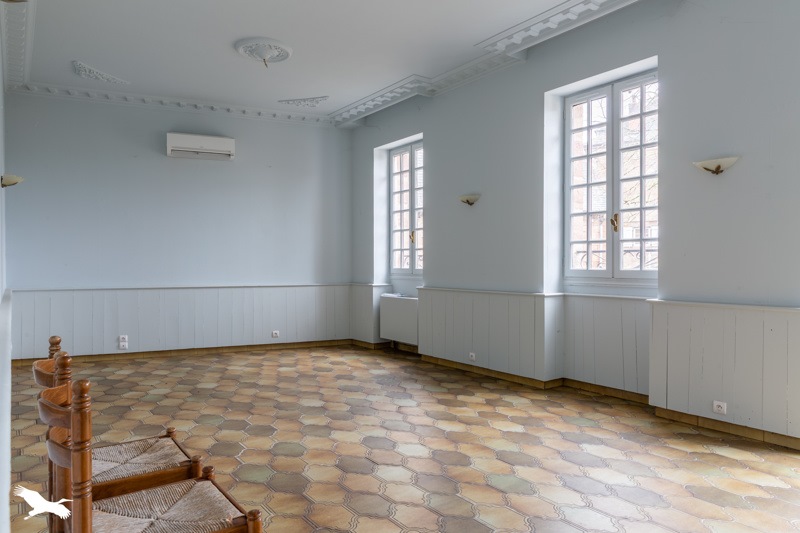 Vente Maison VARETZ - 24 pièces -1 100 m² - (19240)