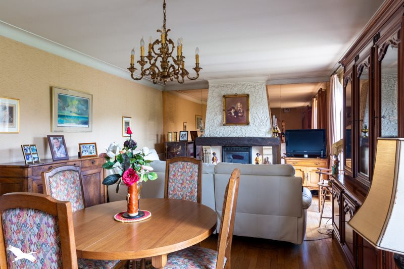 Vente Maison USSAC - 10 pièces -287 m² - (19270)