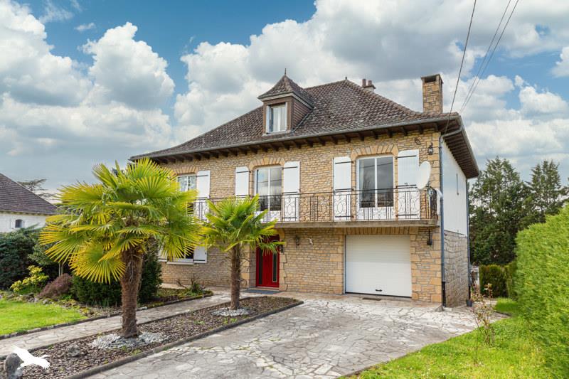 Vente Maison USSAC - 10 pièces -287 m² - (19270)