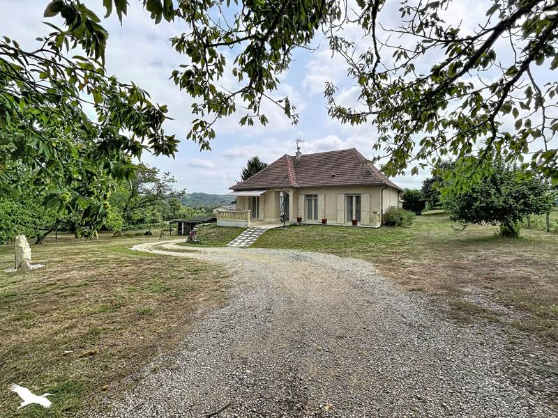 Vente Maison ST VIANCE - 4 pièces -115 m² - (19240)