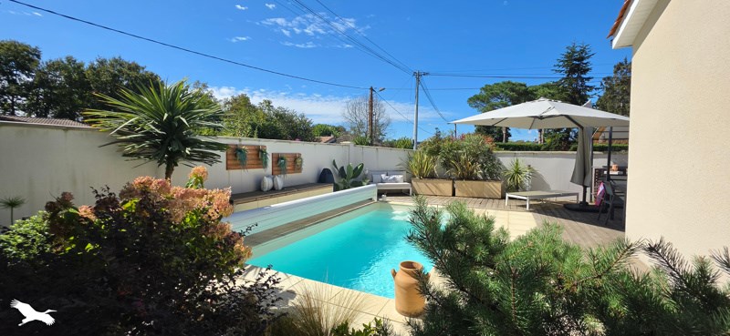 Maison 9 pièces 169 m² · à Saint-Laurent-Médoc · 169 m² · 348 480 €