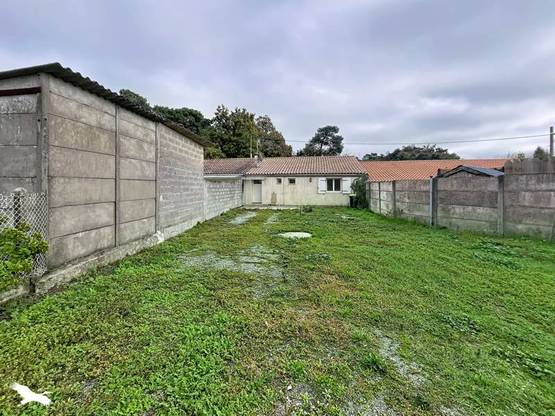 Vente Maison Saint-Sauveur - 3 pièces -86 m² - (33250)