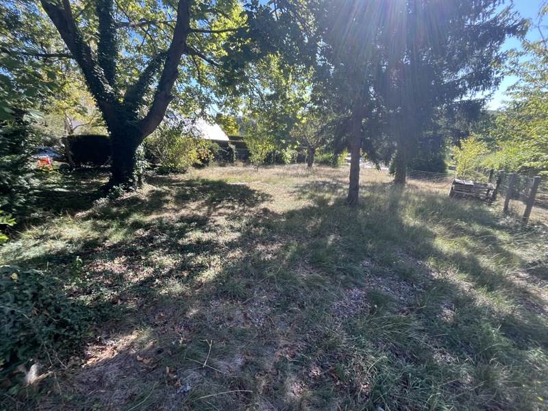 Terrain 550 m² · à Breuil-Bois-Robert · 550 m² · 95 000 €