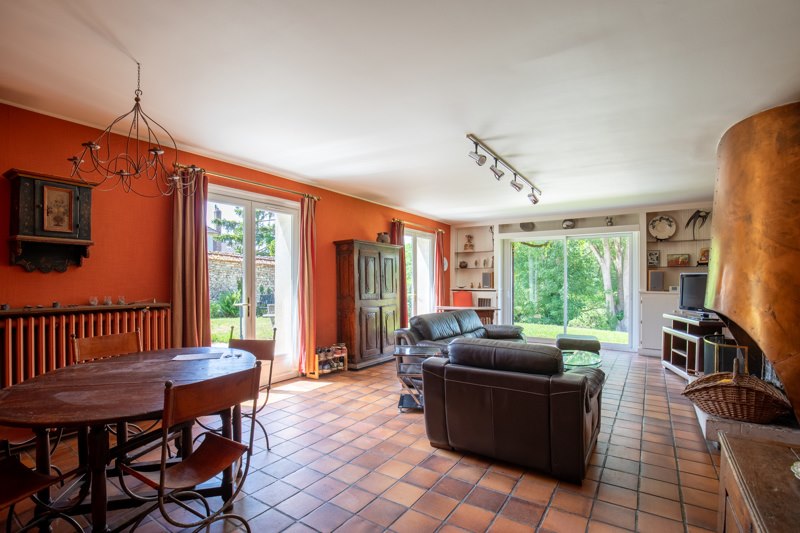 Vente Maison AUFFREVILLE BRASSEUIL - 6 pièces -130 m² - (78930)