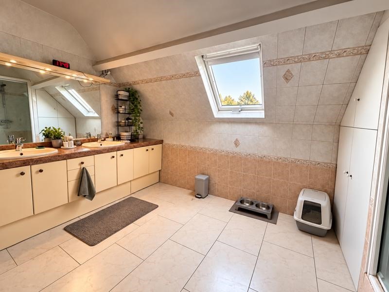 Vente Maison Mantes-la-Jolie - 7 pièces -205 m² - (78200)